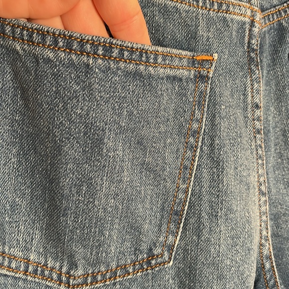 NWT-universal thread -size8(29” waist)-medium denim-relaxed, wide leg jeans. - Picture 3 of 13